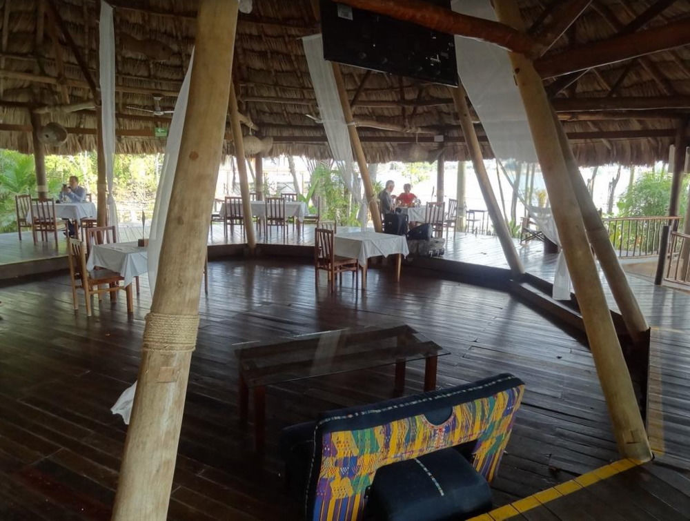 Hotel Maya Internacional Flores Exterior photo